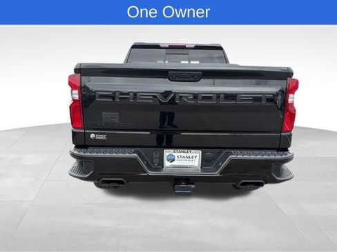 Used 2024 Chevrolet Silverado 1500 LT Trail Boss w/ Convenience Package II AWD/4WD image 4