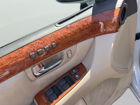 Used 2004 Lexus LS 430 w/ Modern Luxury Pkg RWD image 34