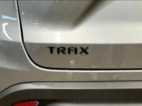New 2026 Chevrolet Trax RS w/ Driver Confidence Package FWD image 8