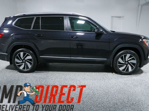 Used 2024 Volkswagen Atlas SEL AWD/4WD image 6