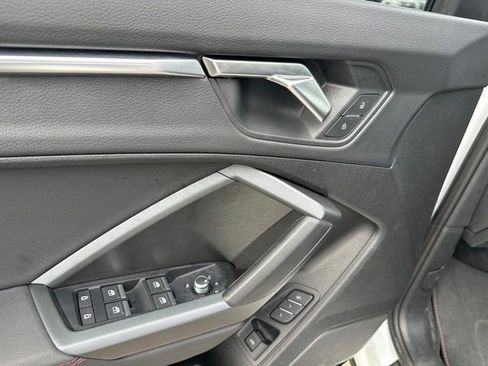 Used 2025 Audi Q3 2.0T Premium Plus AWD/4WD image 19