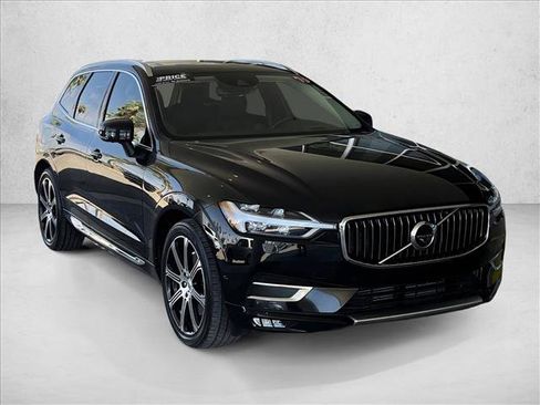 Used 2019 Volvo XC60 T6 Inscription w/ Protection Package Premier AWD/4WD image 4