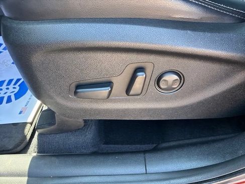 Used 2017 Kia Sorento EX w/ EX V6 Premium Package AWD/4WD image 19