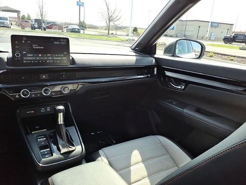 Used 2024 Honda CR-V Sport Touring image 23