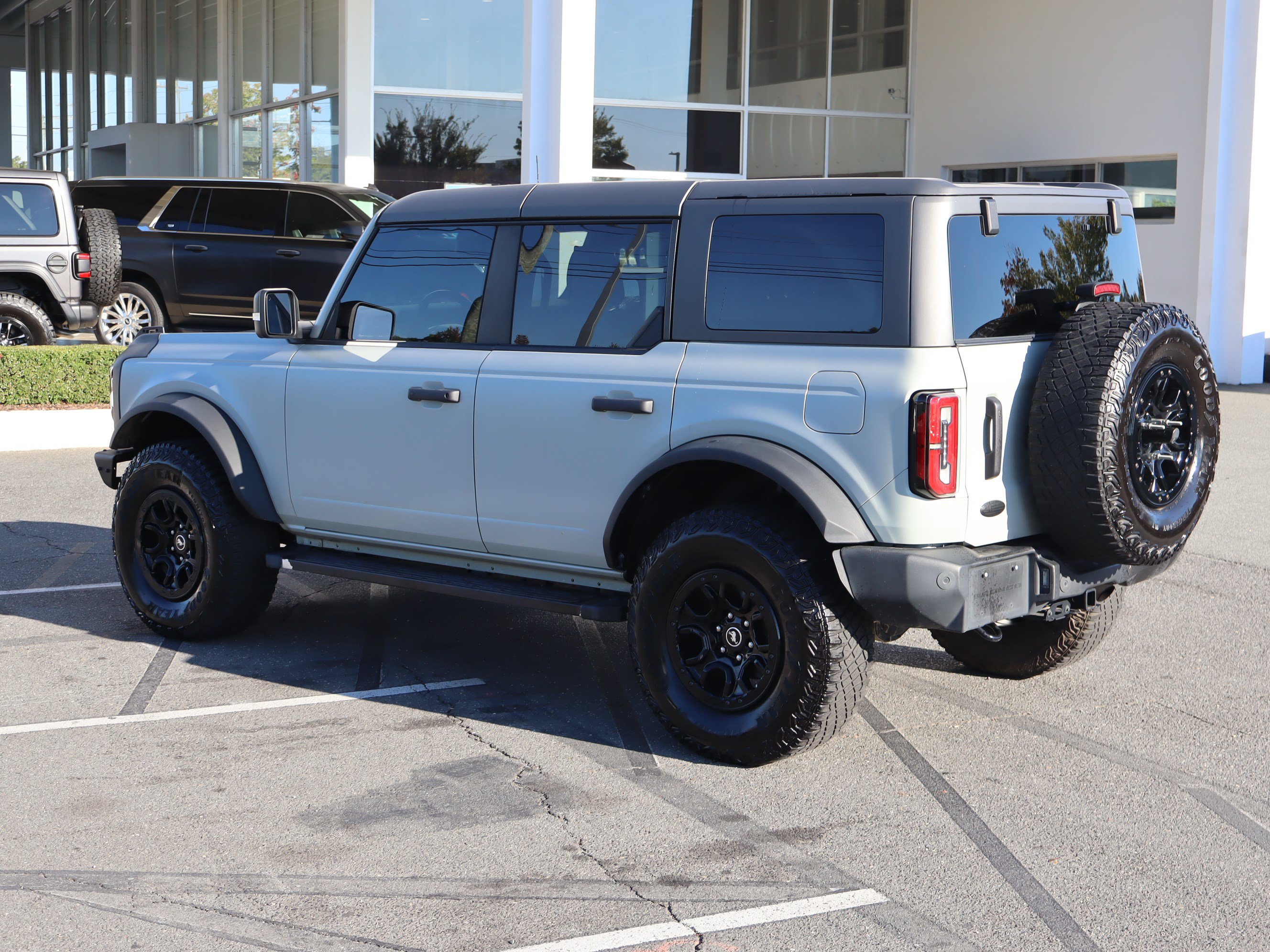 Used 2024 Ford Bronco Wildtrak AWD/4WD image 8
