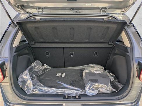 New 2026 Hyundai Venue SEL image 18