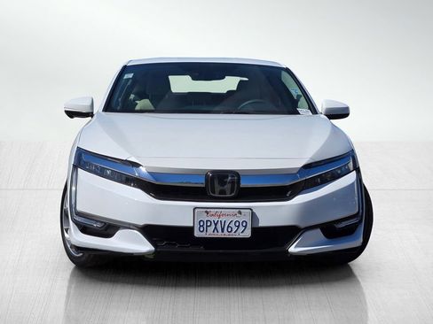 Used 2019 Honda Clarity Plug-In Hybrid image 3
