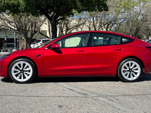 Used 2023 Tesla Model 3 Standard Range image 7