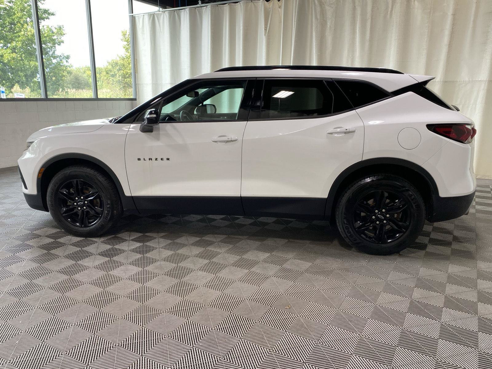 Used 2021 Chevrolet Blazer LT AWD/4WD image 4