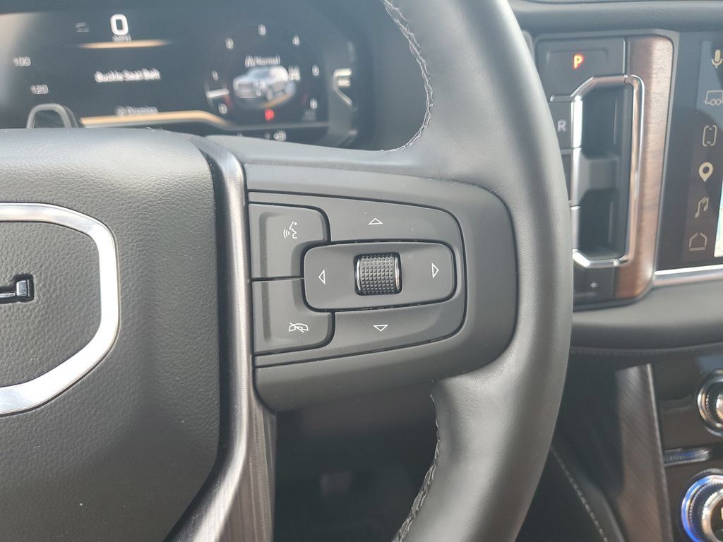 Used 2024 GMC Yukon Denali Ultimate AWD/4WD image 22
