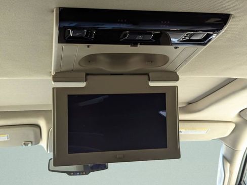Used 2019 GMC Yukon XL SLT w/ Premium Edition RWD image 20