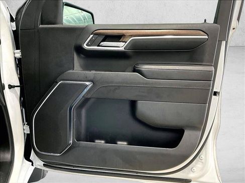 Used 2023 Chevrolet Silverado 1500 LT RWD image 19