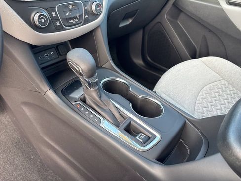 Used 2024 Chevrolet Equinox LS FWD image 49