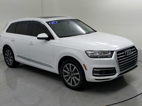Used 2017 Audi Q7 3.0T Premium Plus AWD/4WD image 1