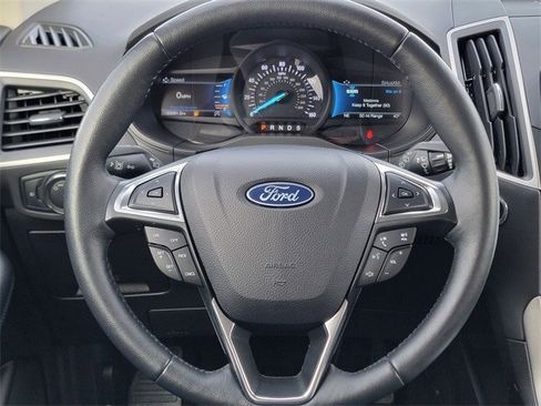 Certified 2022 Ford Edge SEL w/ Convenience Package image 32