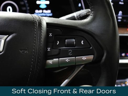 Used 2021 Cadillac Escalade Sport Platinum w/ LPO, ONYX Package AWD/4WD image 31