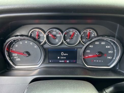 Used 2020 Chevrolet Silverado 1500 LT w/ All-Star Edition image 31