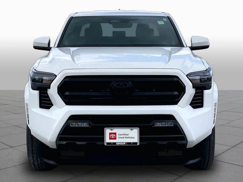 Used 2026 Toyota Tacoma SR5 RWD image 4