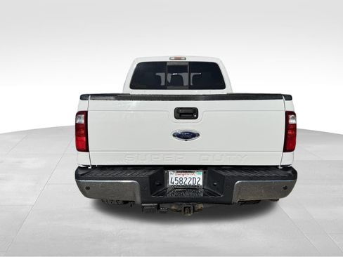 Used 2016 Ford F250 Lariat AWD/4WD image 4