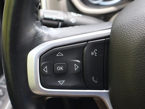 Used 2024 RAM 2500 Big Horn AWD/4WD image 22