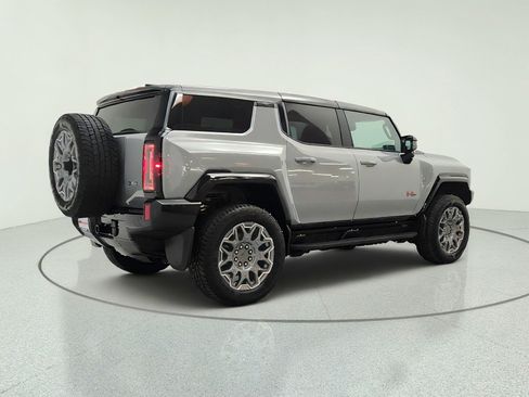 Used 2026 GMC Hummer EV SUV w/ LPO, Sport Package AWD/4WD image 5