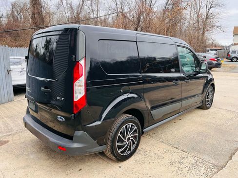 Used 2017 Ford Transit Connect XLT image 7