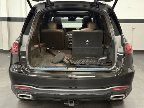 Certified 2026 Mercedes-Benz GLS 580 4MATIC image 17
