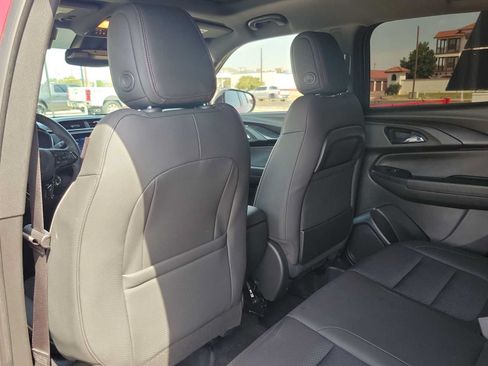 Used 2023 Chevrolet TrailBlazer RS w/ Sun and Liftgate Package AWD/4WD image 16