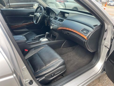 Used 2011 Honda Accord EX-L image 15