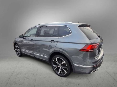 Used 2022 Volkswagen Tiguan SEL R-Line image 6