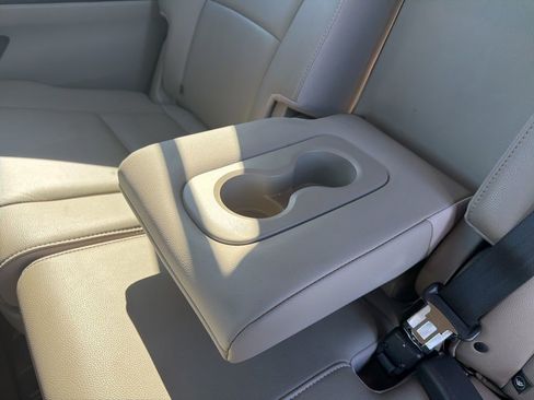 Used 2016 Honda Pilot EX-L image 39