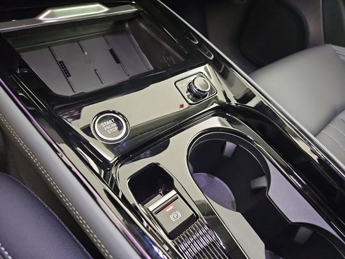 New 2026 Audi Q3 quattro 2.0T AWD/4WD image 36