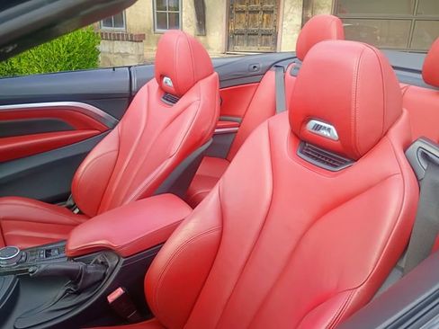 Used 2015 BMW M4 Convertible RWD image 22
