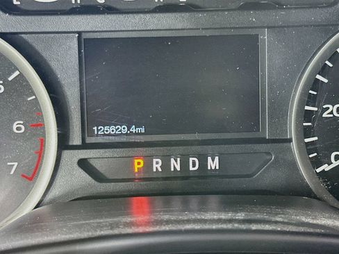 Used 2018 Ford F150 XLT w/ Equipment Group 302A Luxury AWD/4WD image 17