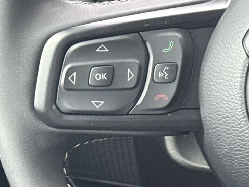 New 2025 Jeep Gladiator Sport image 20