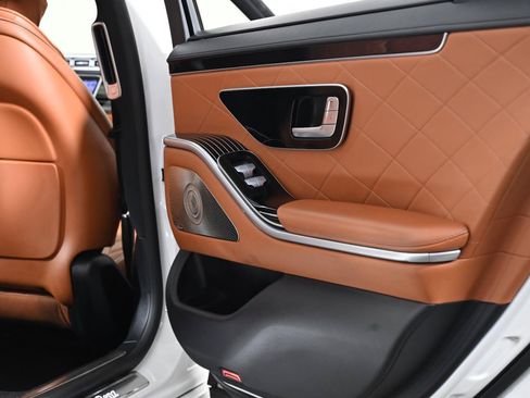 Used 2022 Mercedes-Benz S 580 4MATIC Sedan image 31