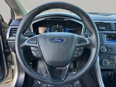 Used 2018 Ford Fusion S image 27