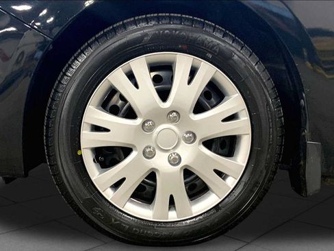 Used 2017 Subaru Impreza 2.0i AWD/4WD image 10