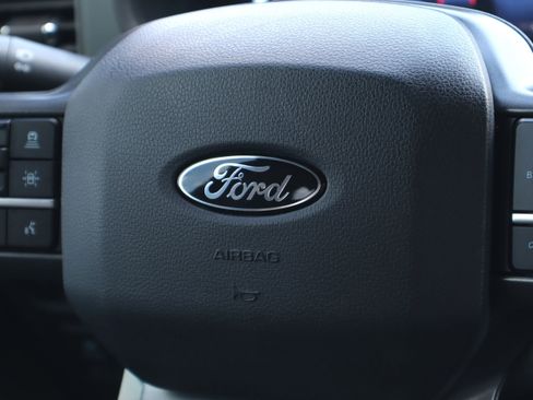 Used 2024 Ford F150 Lariat w/ Bed Utility Package AWD/4WD image 30