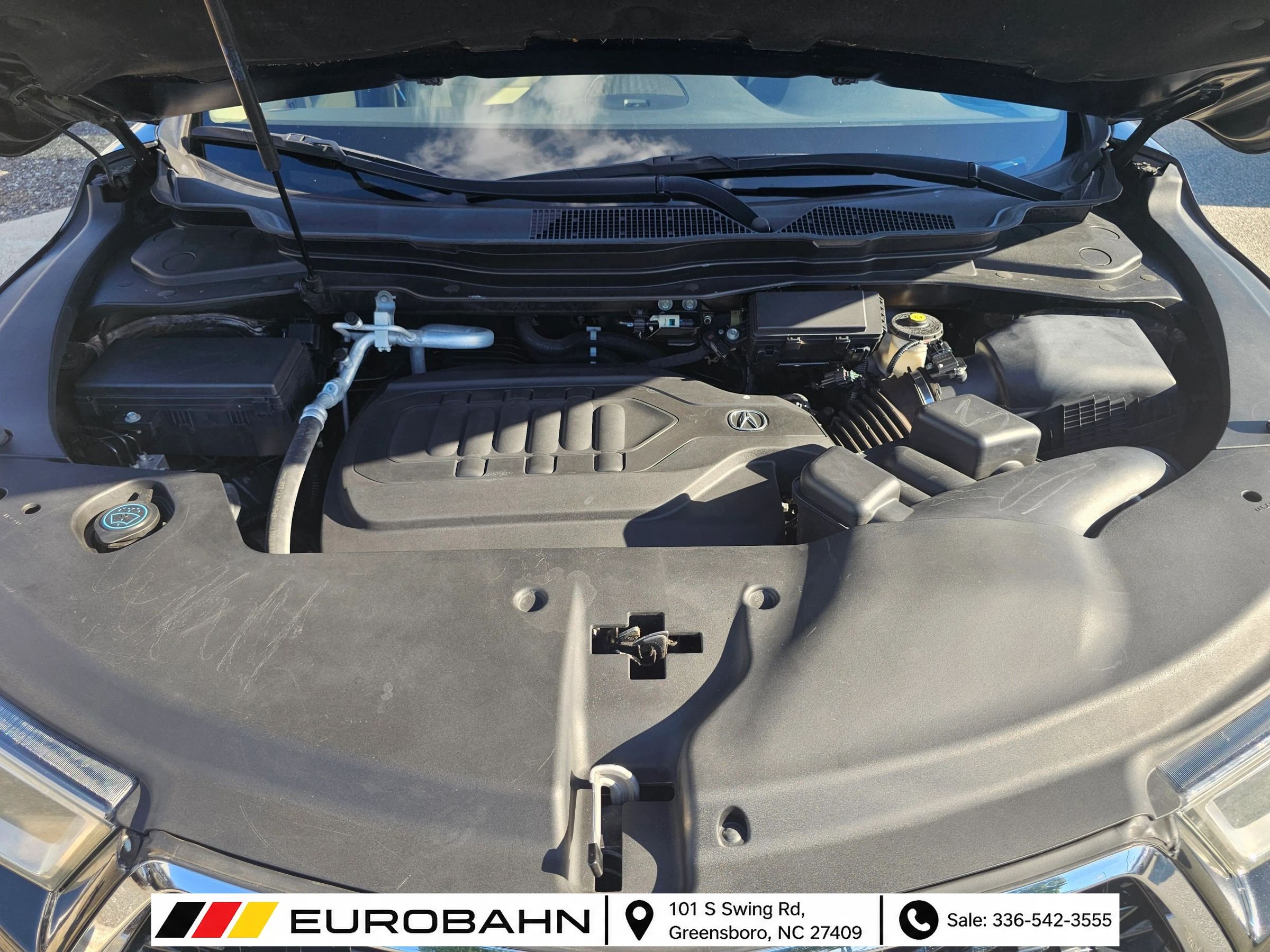 Used 2020 Acura MDX w/ Technology Package FWD image 33