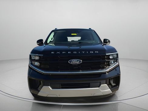 New 2025 Ford Expedition Max Platinum w/ Platinum Ultimate Package image 8