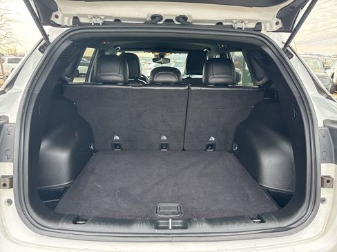 Used 2024 Jeep Compass Latitude image 28