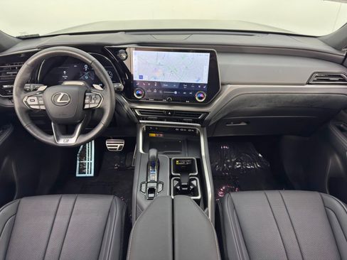 Used 2024 Lexus TX 500h AWD w/ Technology Package image 12