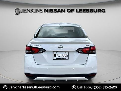 New 2025 Nissan Versa SR w/ Trunk Package image 5