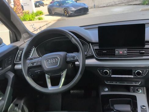 Certified 2023 Audi Q5 2.0T Premium Plus w/ Premium Plus Package AWD/4WD image 9