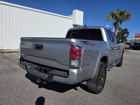 Used 2020 Toyota Tacoma TRD Sport image 35