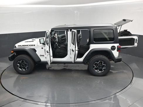 Used 2023 Jeep Wrangler Unlimited Rubicon w/ Steel Bumper Group AWD/4WD image 17