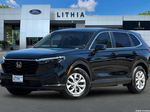 Used 2025 Honda CR-V LX image 1