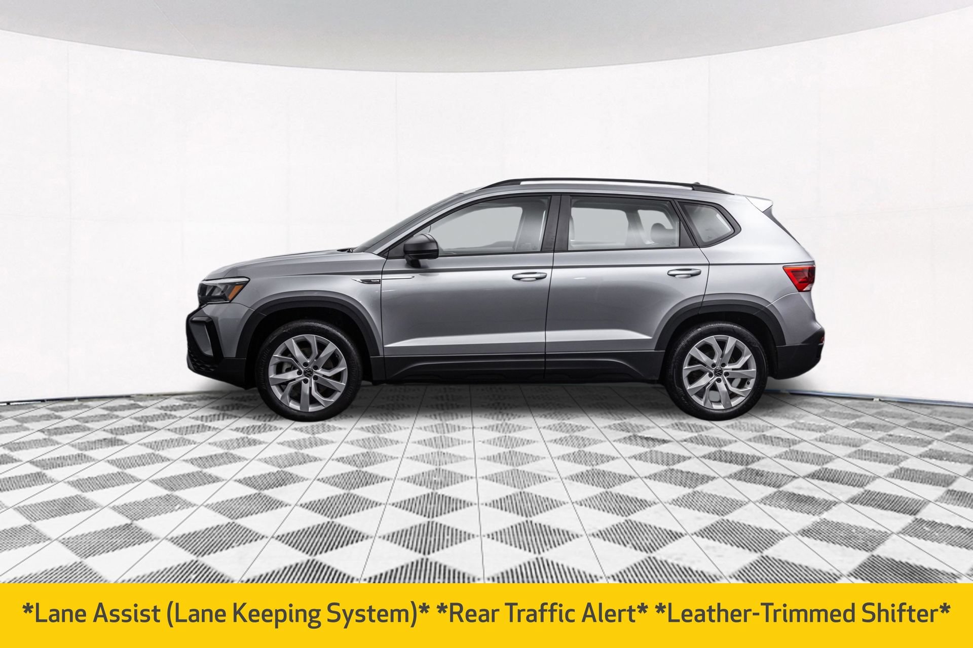 Used 2023 Volkswagen Taos S AWD/4WD image 7