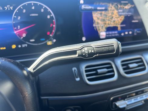 Certified 2024 Mercedes-Benz GLS 580 4MATIC image 26